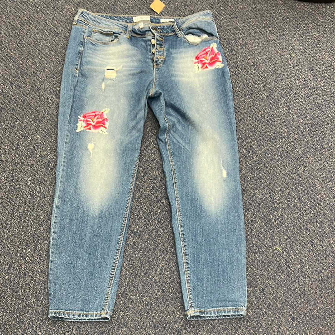 Embroidered Rose Jeans